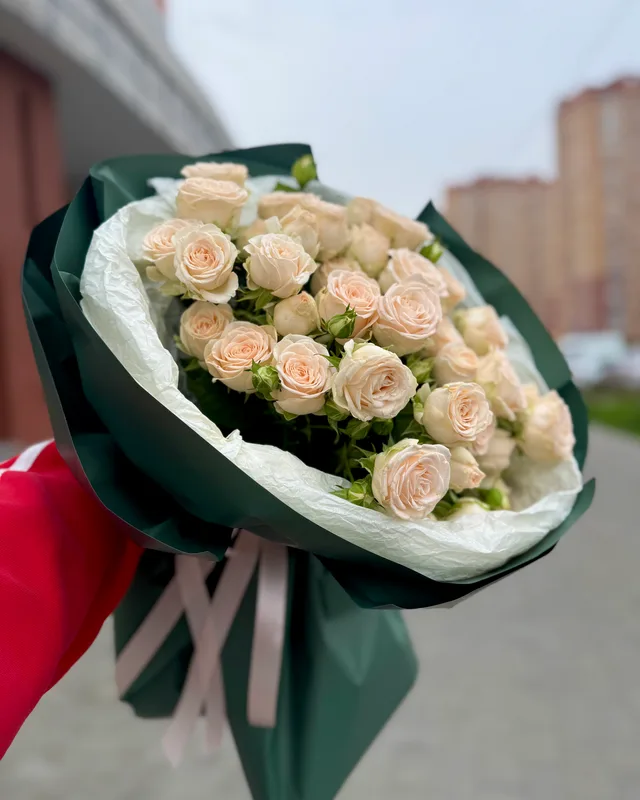 Букет в зелёной упаковке